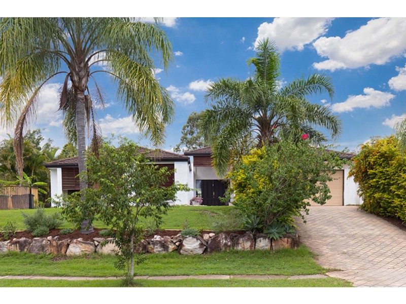 128 Pioneer Crescent, Bellbowrie QLD 4070