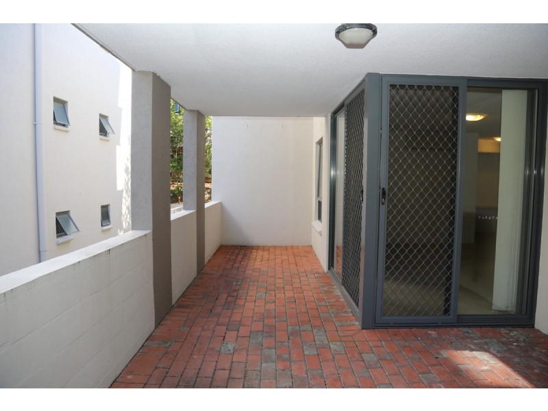 13/7 Landsborough Terrace, Toowong QLD 4066