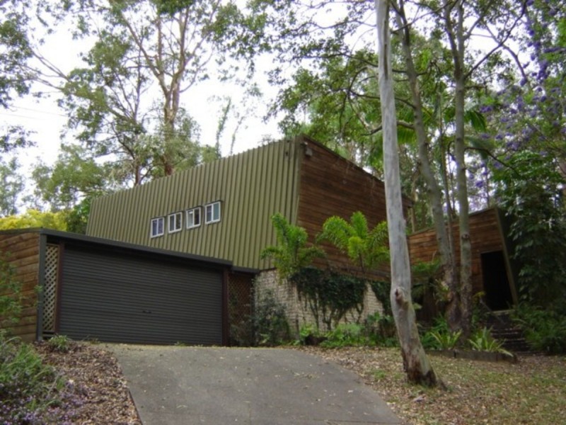 45 Tucker Street, Chapel Hill QLD 4069