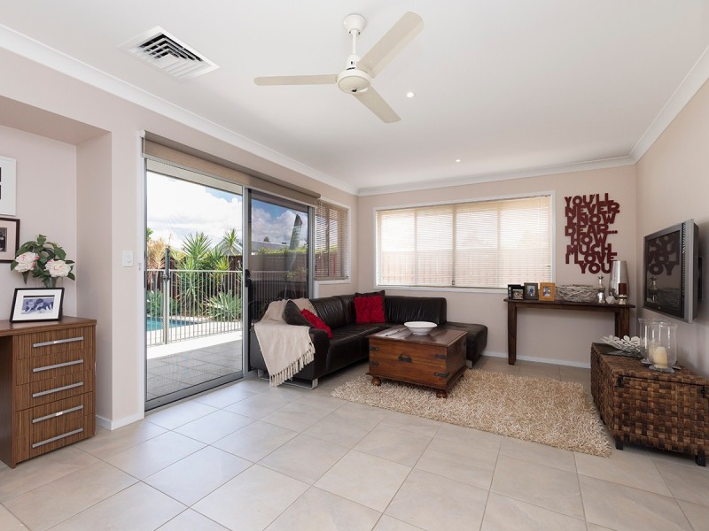 7 Jarrah Street, Moggill QLD 4070