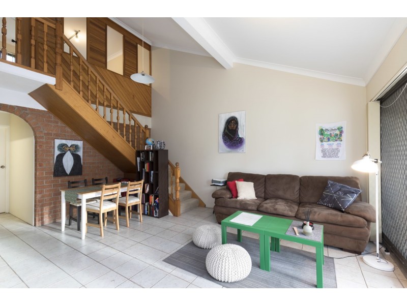 17/31 Bishop Street, St Lucia QLD 4067