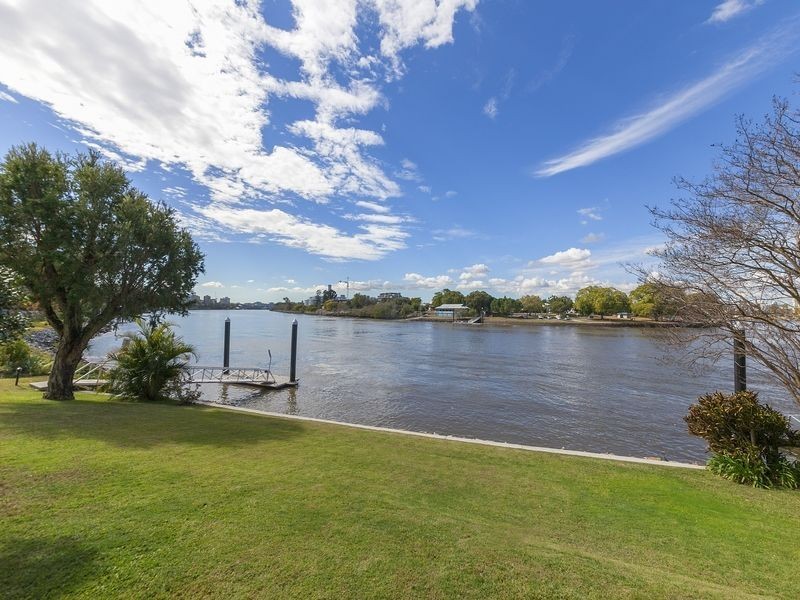 17/26 Brisbane Street, Toowong QLD 4066