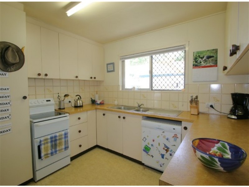 4 Durness Street, Kenmore QLD 4069