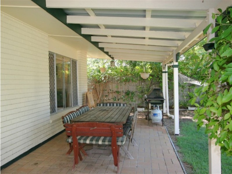 4 Durness Street, Kenmore QLD 4069