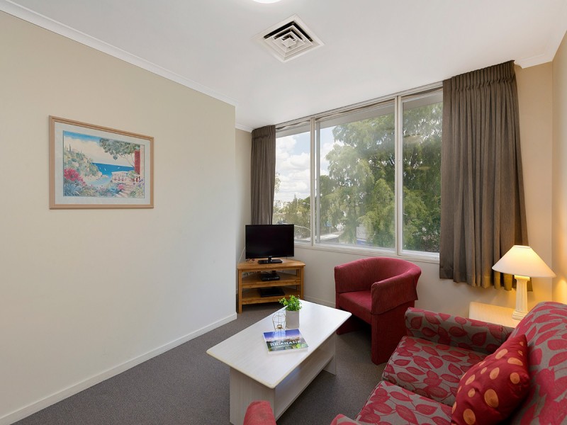 11/435 Coronation Drive, Auchenflower QLD 4066