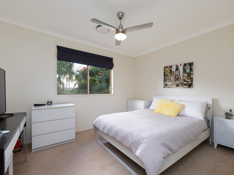 92 Fiddlewood Crescent, Bellbowrie QLD 4070