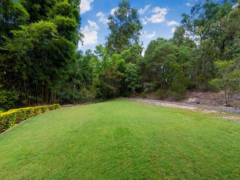 92 Fiddlewood Crescent, Bellbowrie QLD 4070