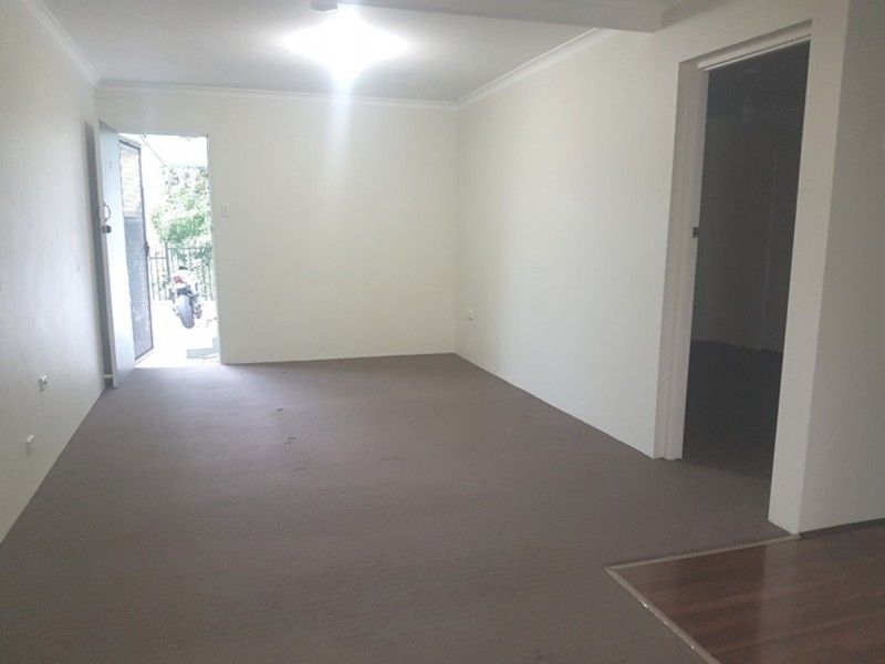 5/25 Sir Fred Schonell Drive, St Lucia QLD 4067