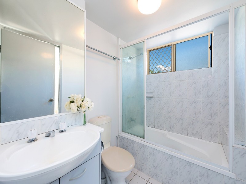 23/21 Campbell Street, Toowong QLD 4066