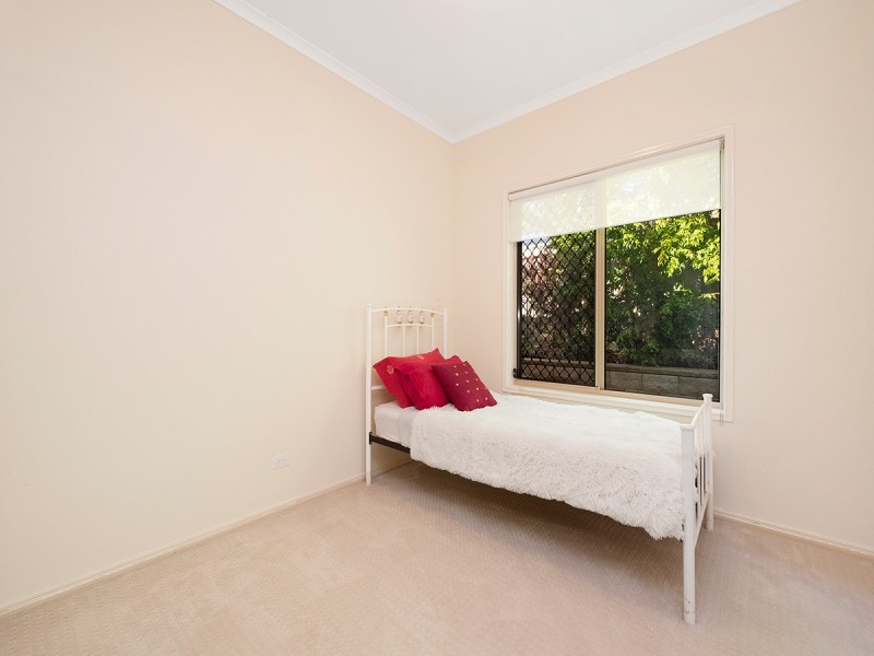 32 Church Road, Bellbowrie QLD 4070