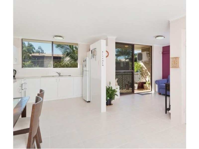 6/151 Central Avenue, Indooroopilly QLD 4068