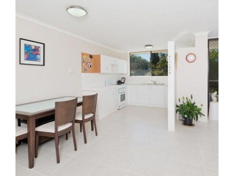 6/151 Central Avenue, Indooroopilly QLD 4068