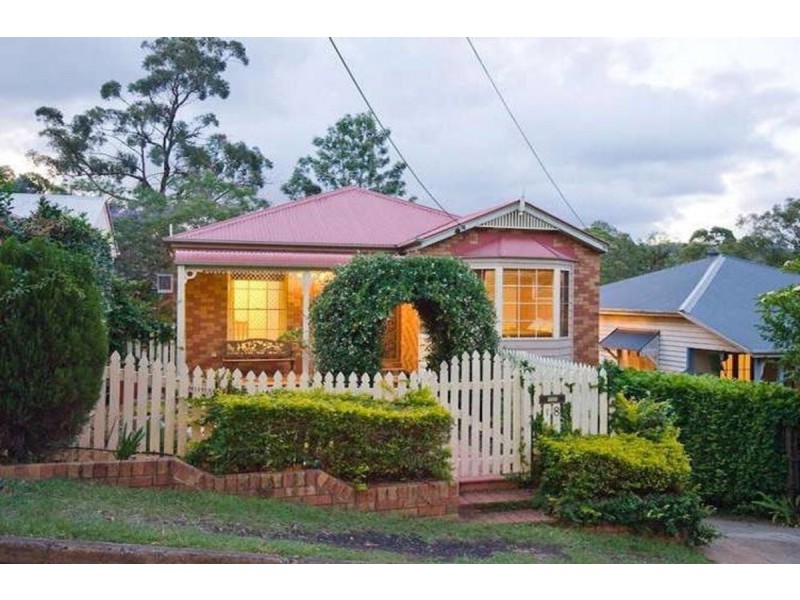 18 Mossman Street, Taringa QLD 4068