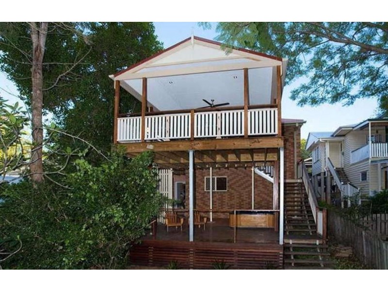 18 Mossman Street, Taringa QLD 4068