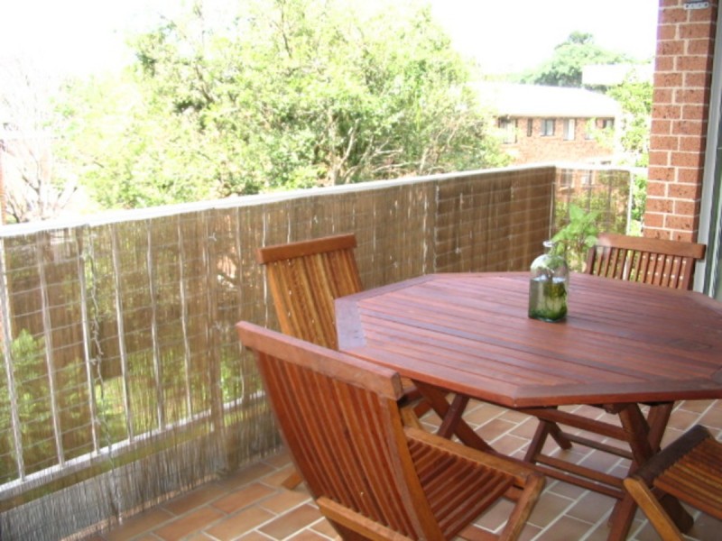 16/2 Brasted Street, Taringa QLD 4068