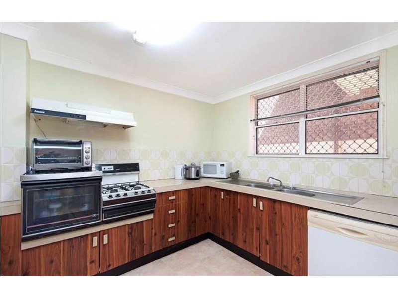 3/77 Warren Street, St Lucia QLD 4067