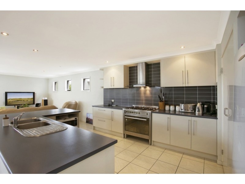 26 Dart Street, Corinda QLD 4075