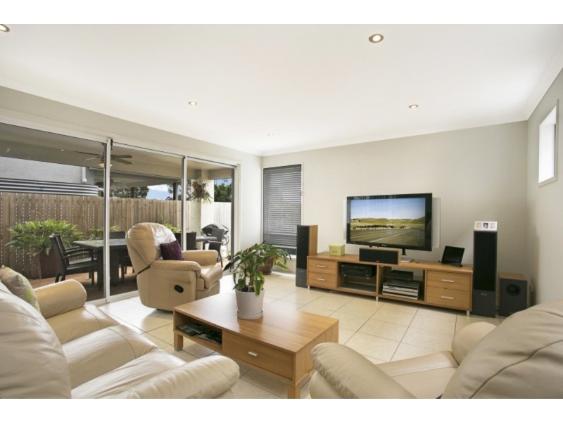 26 Dart Street, Corinda QLD 4075