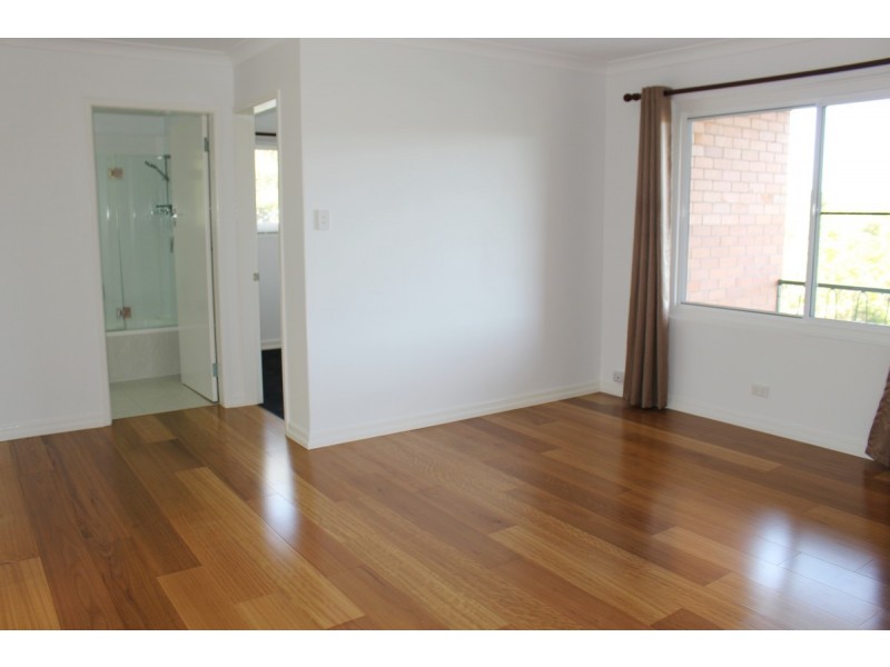 4/62 Hebe Street, Bardon QLD 4065