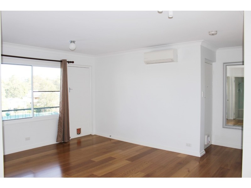 4/62 Hebe Street, Bardon QLD 4065