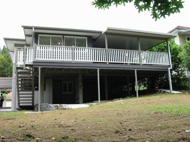 91 Main Avenue, Bardon QLD 4065