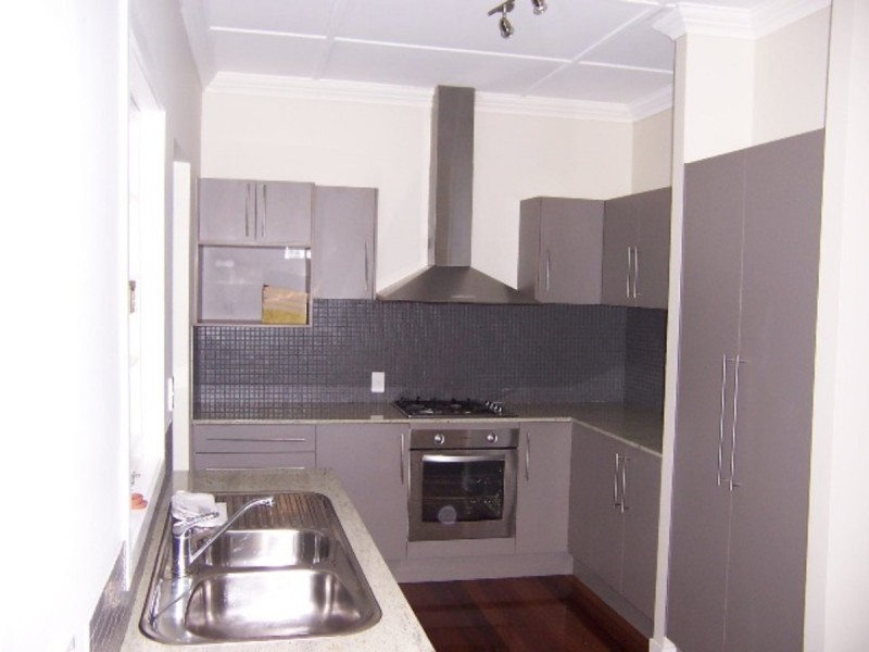 91 Main Avenue, Bardon QLD 4065