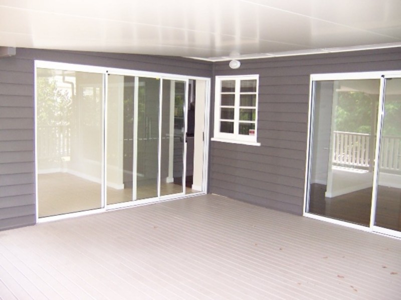 91 Main Avenue, Bardon QLD 4065