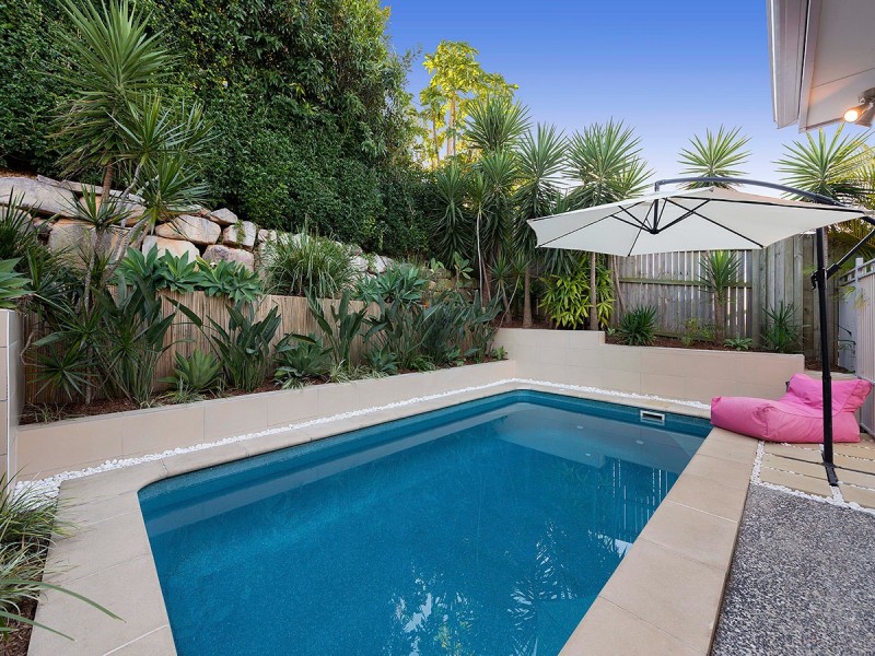 20 Grange Place, Moggill QLD 4070