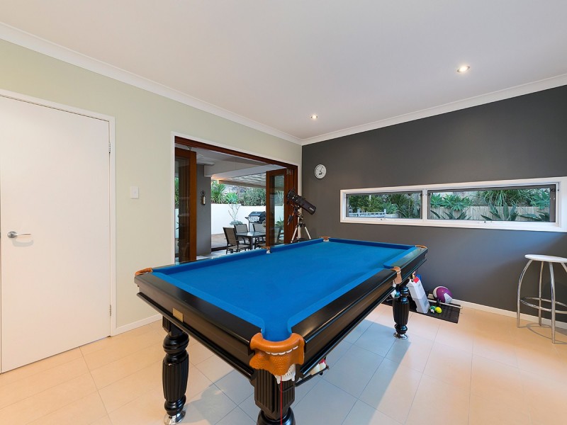 20 Grange Place, Moggill QLD 4070