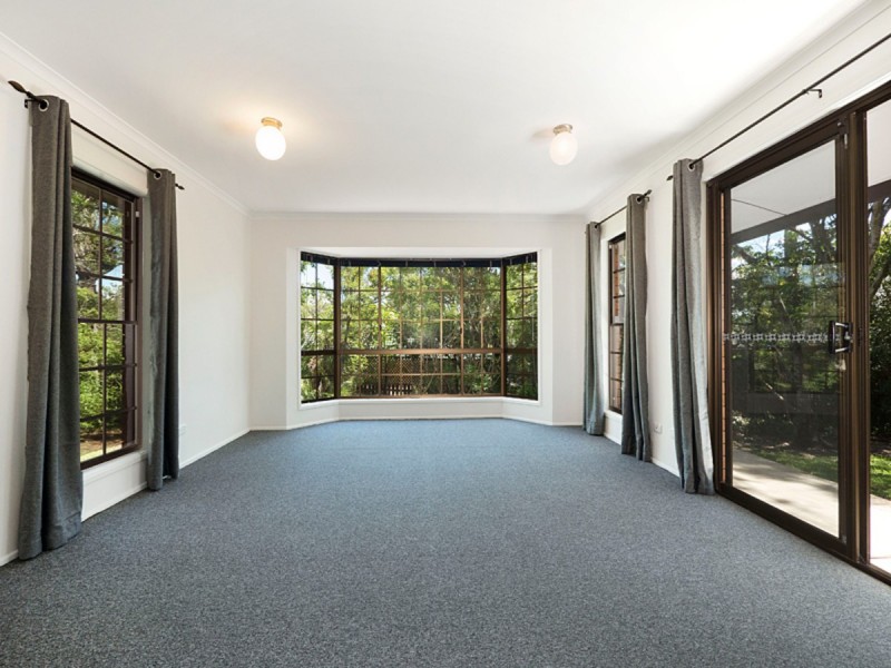 12 Pinkwood Street, Bellbowrie QLD 4070