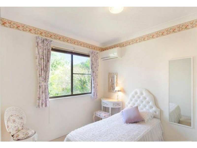 1/54 Durham Street, St Lucia QLD 4067