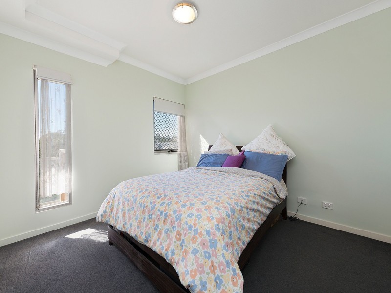 26/12 Belgrave Road, Indooroopilly QLD 4068