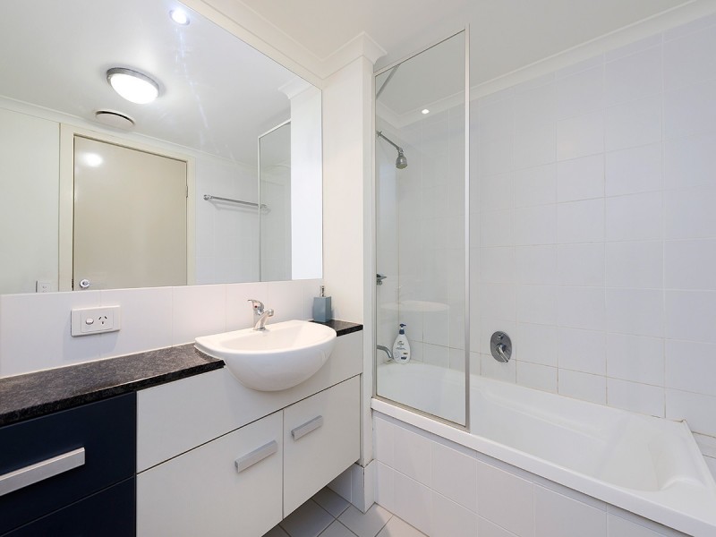 26/12 Belgrave Road, Indooroopilly QLD 4068