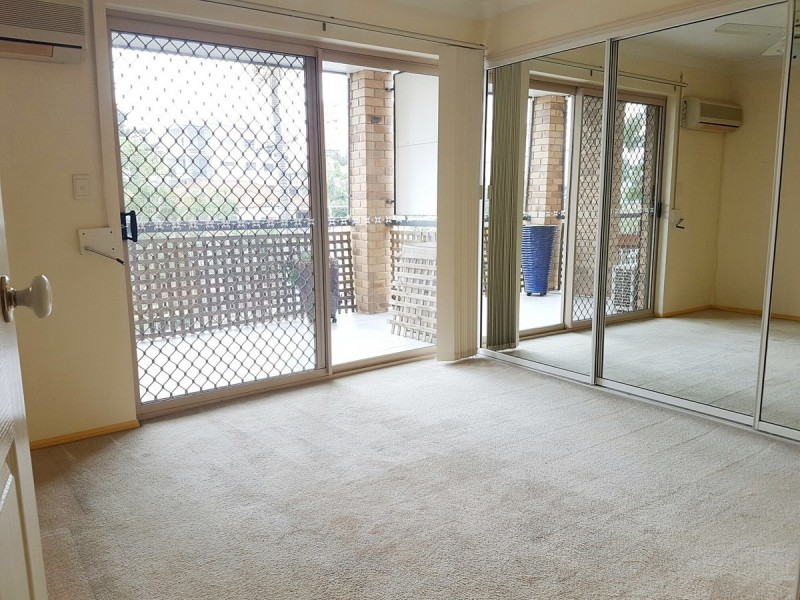 4/18 Lima Street, Auchenflower QLD 4066