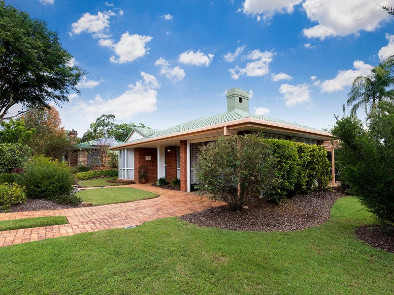 22 Allspice Street, Bellbowrie QLD 4070