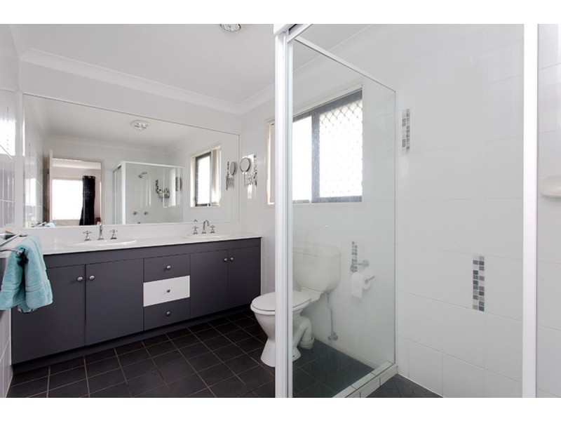 30 Turrbal Street, Bellbowrie QLD 4070