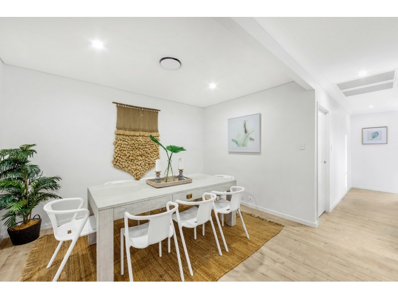 74 Honeyeater Crescent, Moggill QLD 4070