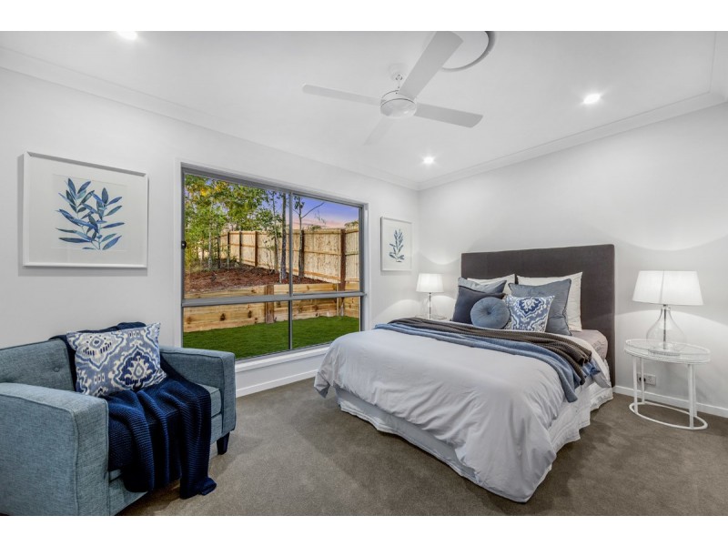 74 Honeyeater Crescent, Moggill QLD 4070