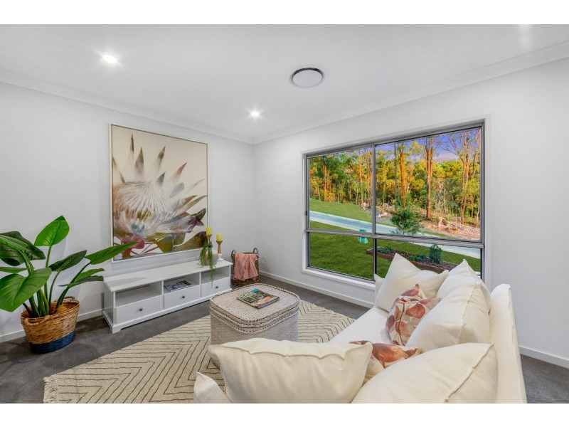 74 Honeyeater Crescent, Moggill QLD 4070