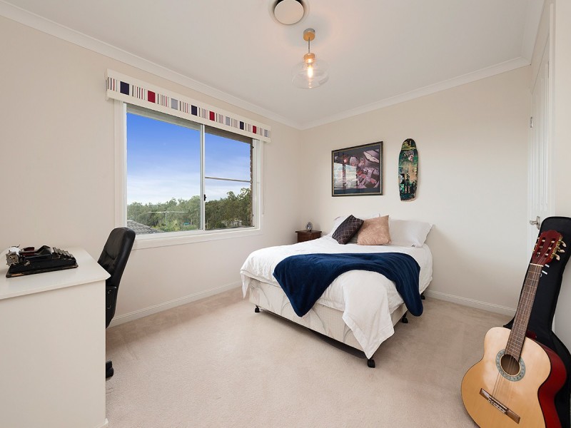 7 Grange Place, Moggill QLD 4070