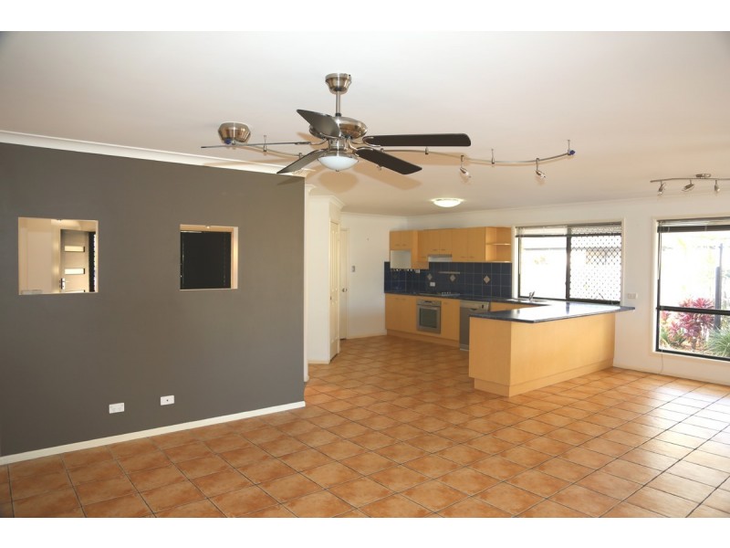 12 Glenwood Place, Moggill QLD 4070