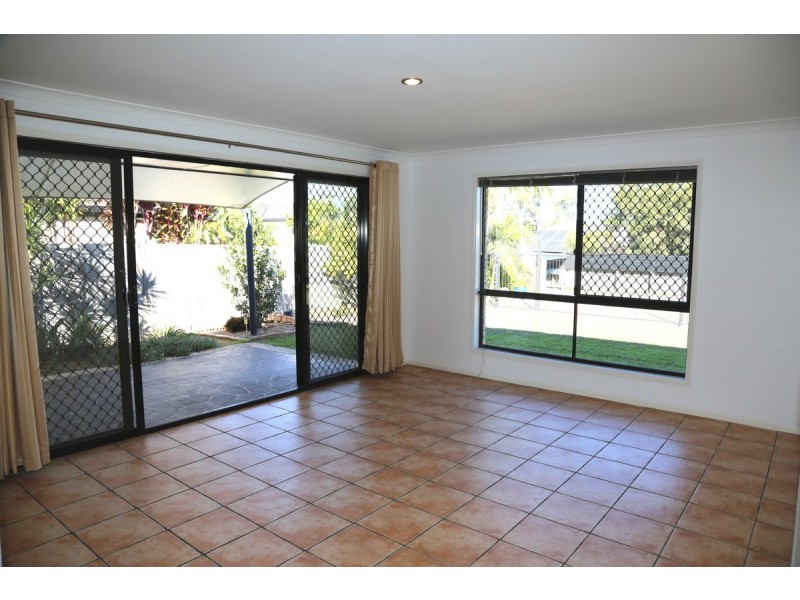 12 Glenwood Place, Moggill QLD 4070