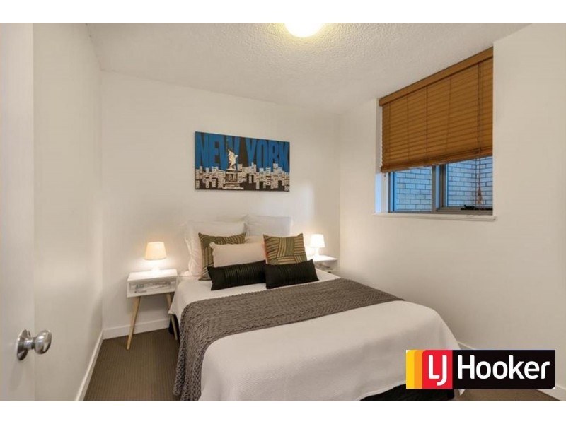 13/8 Sandford Street, St Lucia QLD 4067