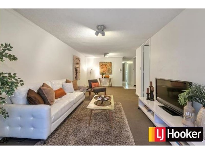 13/8 Sandford Street, St Lucia QLD 4067