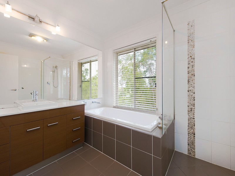 31 Bluegum Rise, Anstead QLD 4070