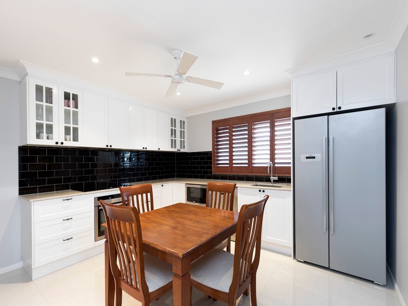 4/37 Indooroopilly Road, Taringa QLD 4068