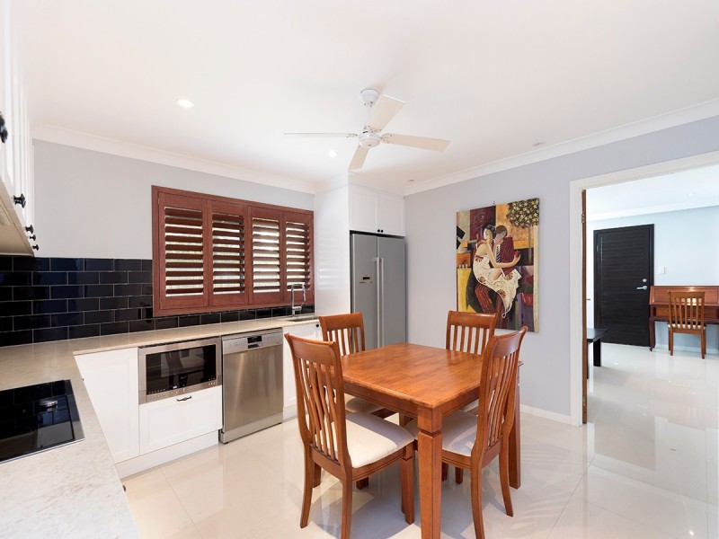 4/37 Indooroopilly Road, Taringa QLD 4068