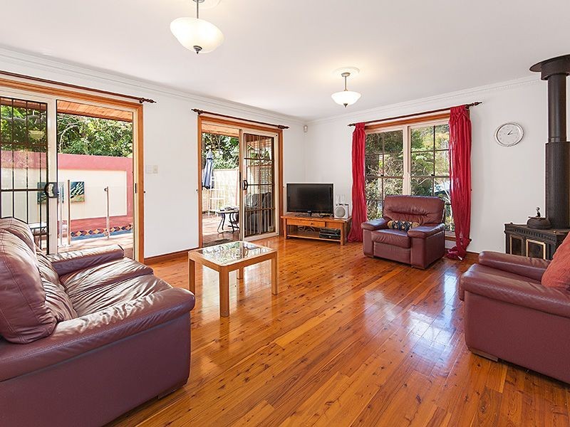 4 Sleath Street, Toowong QLD 4066