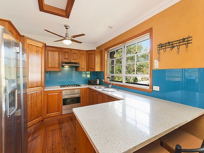 4 Sleath Street, Toowong QLD 4066