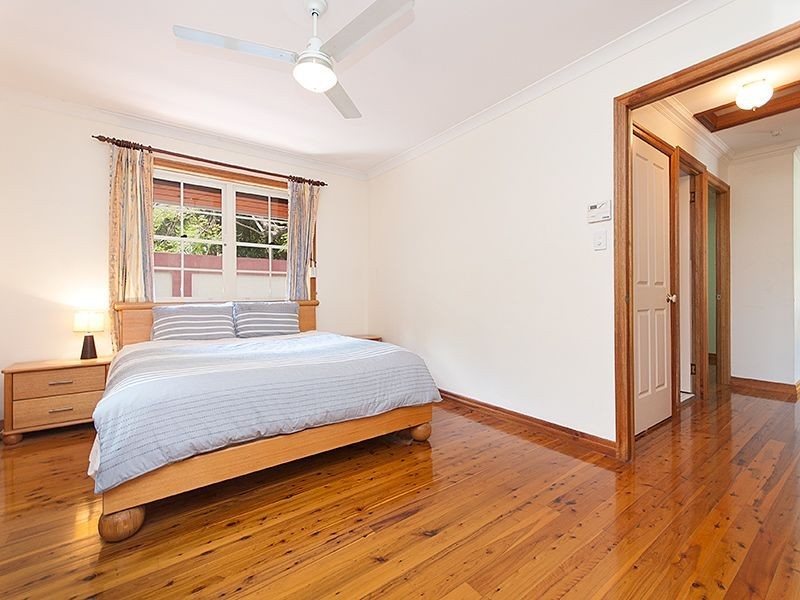 4 Sleath Street, Toowong QLD 4066